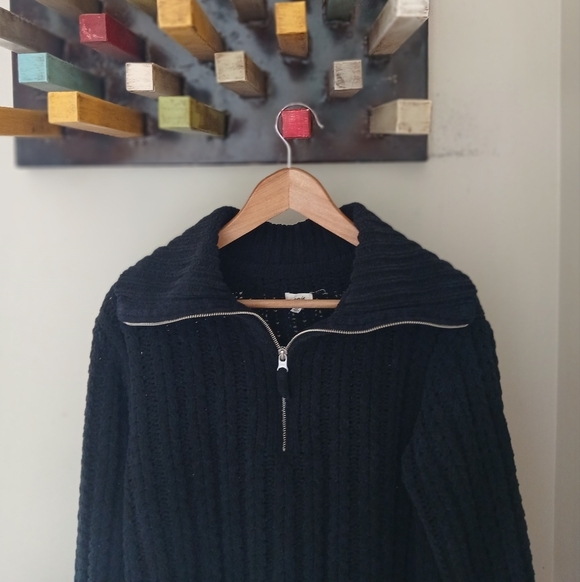 Aerie Cable Car Quarter Zip Sweater - Picture 2 of 8